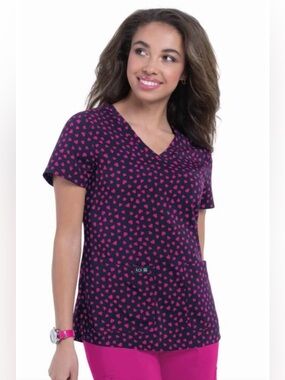 $6❤️Bundled Koi Basics Scrub Shirt